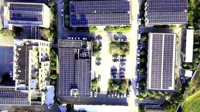 萬(wàn)幫數(shù)字能源攜手建德經(jīng)開，榮獲建德市首張“凈零碳園區(qū)”證書!