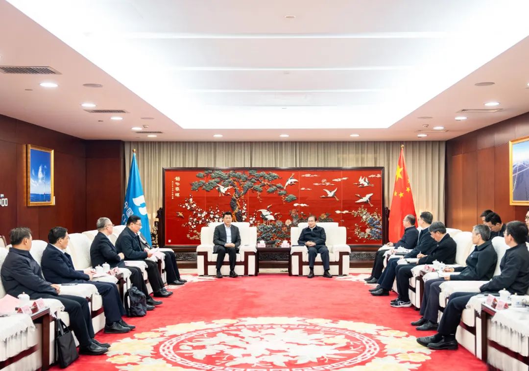 華電集團黨組書記、董事長江毅會見揚州市委書記王進健