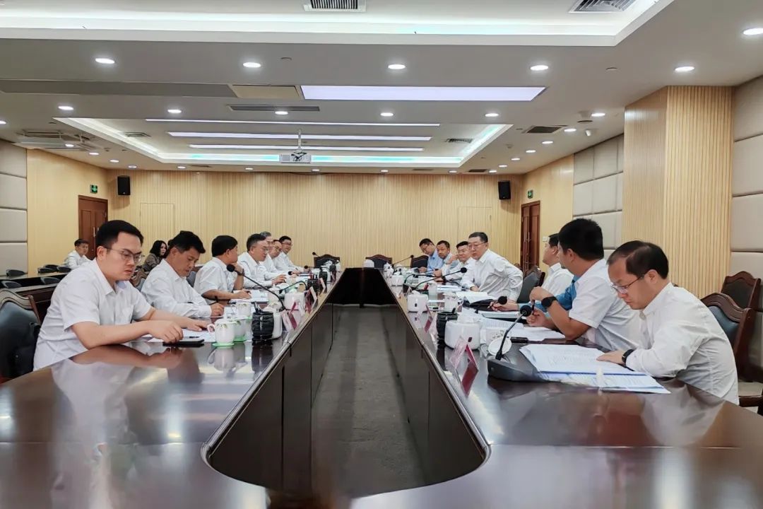 國家能源集團廣西公司黨委書記、董事長李富軍拜會柳州市委副書記、市長張壯