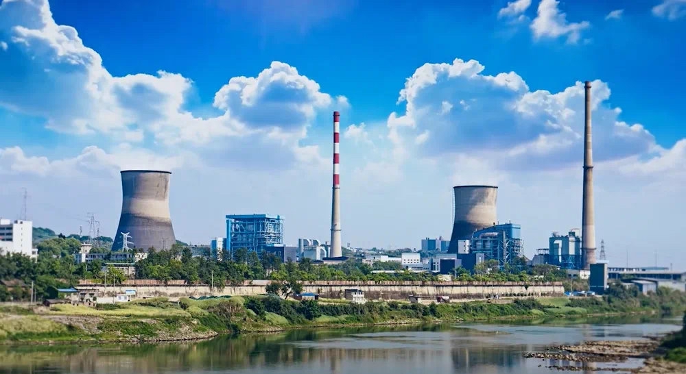 世界單機(jī)容量最大循環(huán)流化床發(fā)電機(jī)組通過水壓試驗