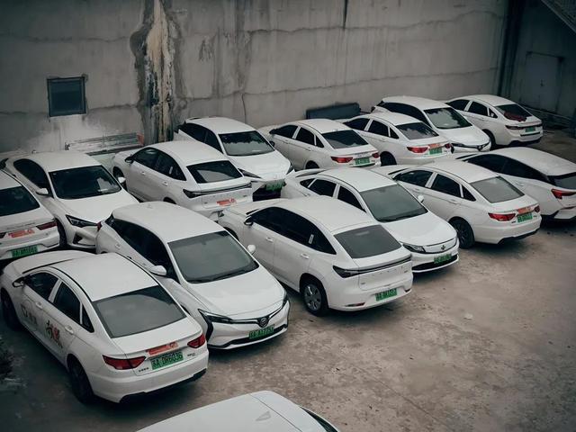 新能源網(wǎng)約車頻遭“拒?！?，“一險(xiǎn)難求”難在哪?
