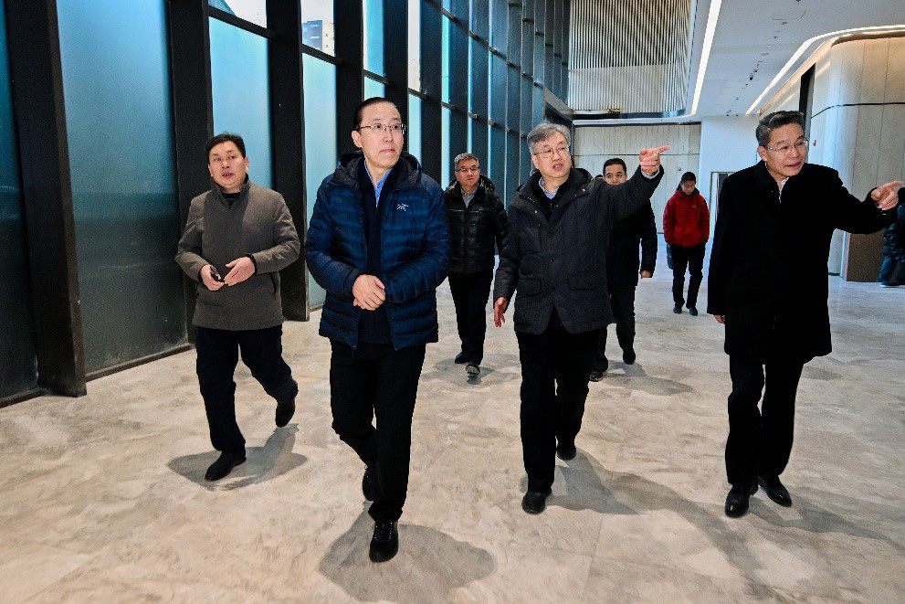 辛保安赴中電聯(lián)科技創(chuàng)新基地調(diào)研