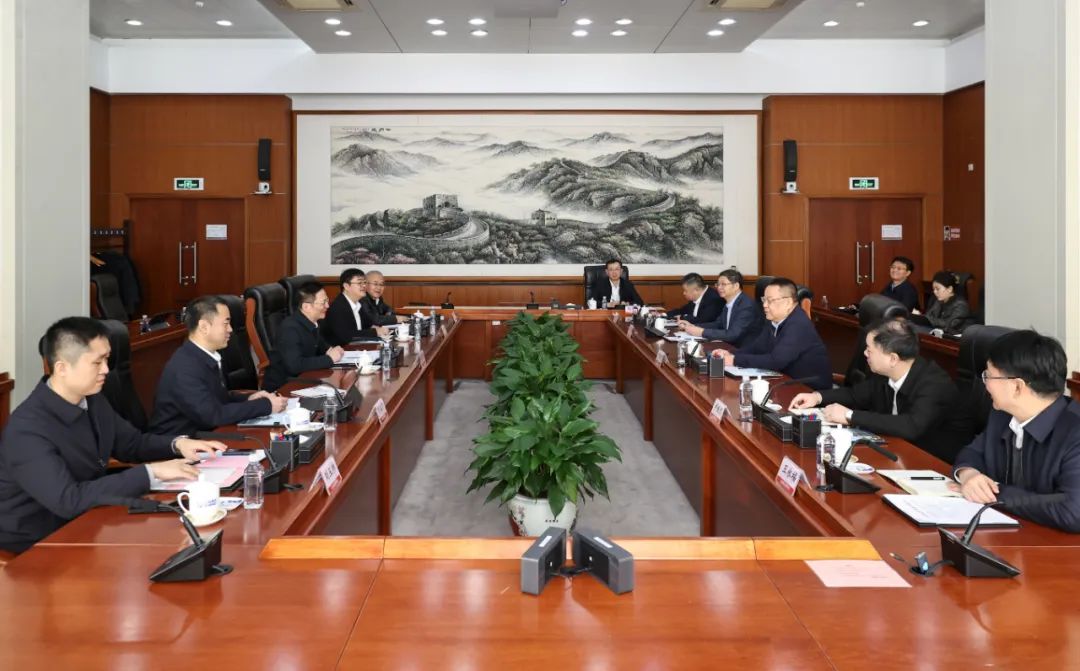 中核集團(tuán)會見哈電集團(tuán)總經(jīng)理、黨委副書記黃偉一行