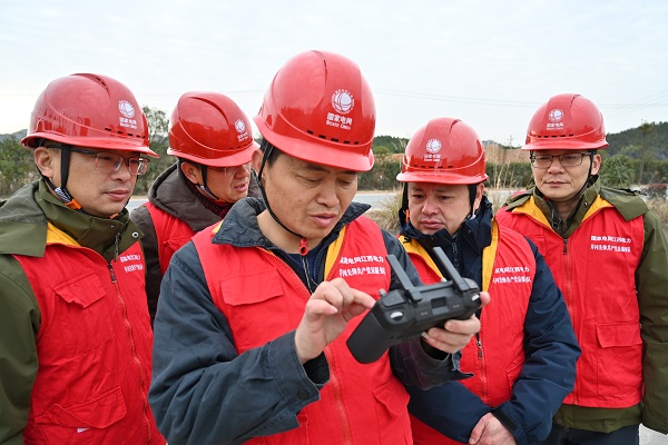 國網分宜縣供電公司生產技術部黨支部開展“新春第一巡”