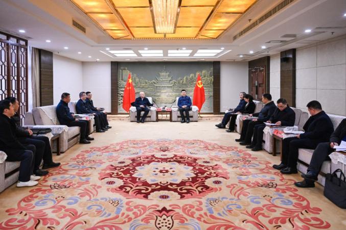 貴陽(yáng)市領(lǐng)導(dǎo)會(huì)見(jiàn)中國(guó)節(jié)能環(huán)保集團(tuán)有限公司黨委常委、總會(huì)計(jì)師朱慶鋒一行