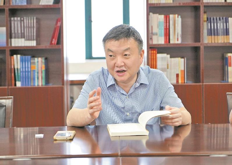 【國網特等勞模陸】陸佳政：以科技服務生產，讓電網在災害面前“挺直腰板”