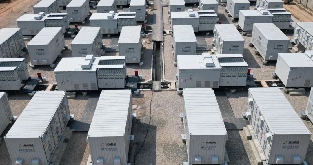 西南地區(qū)首座大規(guī)?；旌闲蛢?chǔ)能電站投運(yùn)!